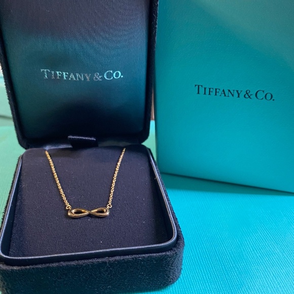 Tiffany & Co. mini Infinity rose gold necklace 18k retired 16-18” retired - Picture 3 of 7